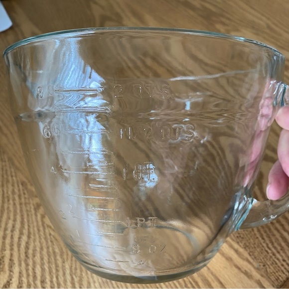 8 Cup 2 Qt. Quart Measuring Mixing Batter Bowl - Picture 2 of 5